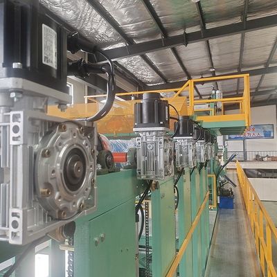 50KW ΑΥΤΟΜΑΤΙΚΟ Σφουγγάρι Σφουγγάρι Φωτιά Φλόγα Λαμινιστική Μηχανή για το χαλί Φτιάχνοντας μέχρι 1800m
